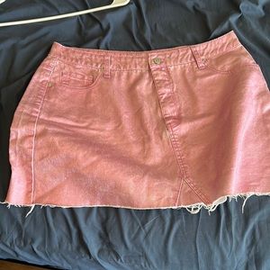 Metallic pink miniskirt